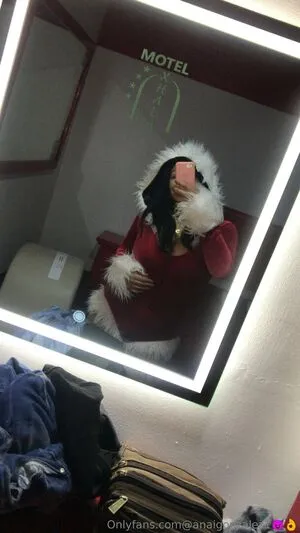 Anaigonzalez1 OnlyFans Leaked Free Thumbnail Picture - #7C0yFp24hP