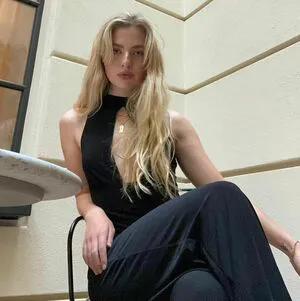 Anais Gallagher OnlyFans Leaked Free Thumbnail Picture - #1UU2qqm869