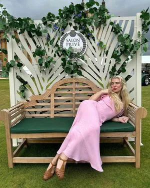 Anais Gallagher OnlyFans Leaked Free Thumbnail Picture - #8k3VDqoa5J