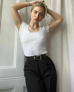 Anais Gallagher OnlyFans Leaked Free Thumbnail Picture - #x3KQ8UtawN
