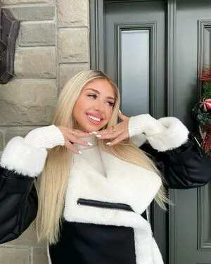 Anais Laliberte OnlyFans Leaked Free Thumbnail Picture - #sdiEB2REKT