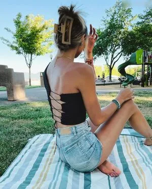 Analeese Bonfiglio OnlyFans Leaked Free Thumbnail Picture - #PvOKooRvWF