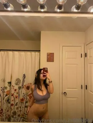 Analicia Coronado OnlyFans Leaked Free Thumbnail Picture - #vUVRbK3q1L