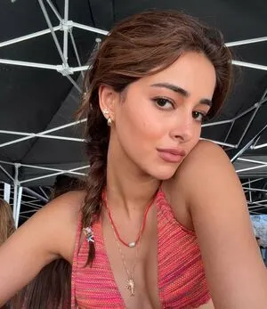 Ananya Pandey OnlyFans Leaked Free Thumbnail Picture - #bdLzyFl5oU