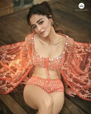 Ananya Pandey OnlyFans Leaked Free Thumbnail Picture - #kGnouTWBPR