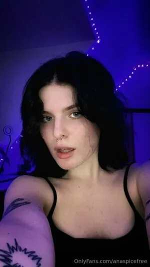 Anaspicefree OnlyFans Leaked Free Thumbnail Picture - #vmsnSueRmB