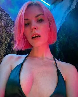 Anastasia Ditmar OnlyFans Leaked Free Thumbnail Picture - #z8MoFUgXlC