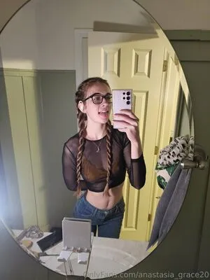Anastasia Grace20 OnlyFans Leaked Free Thumbnail Picture - #6jltObzxX0