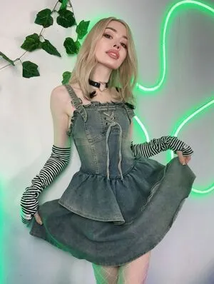 Anastasia Sereda OnlyFans Leaked Free Thumbnail Picture - #SbFLevXFLO