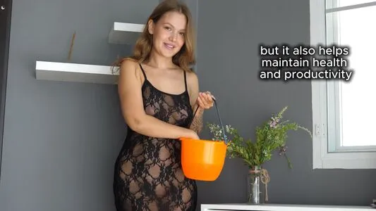 Anastasia Transparent Cleaning OnlyFans Leaked Free Thumbnail Picture - #mltx8jc8Li