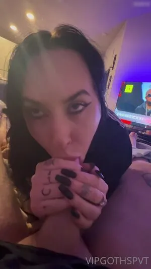 Anastasiagoth OnlyFans Leaked Free Thumbnail Picture - #ANobvzE19L