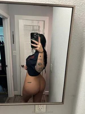 Anastasiagoth OnlyFans Leaked Free Thumbnail Picture - #C1samm2cGk