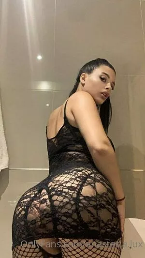 Anastasialux OnlyFans Leaked Free Thumbnail Picture - #8Y2YMinunn