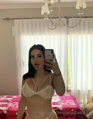 Anastasialux OnlyFans Leaked Free Thumbnail Picture - #L0yfFNjJNS