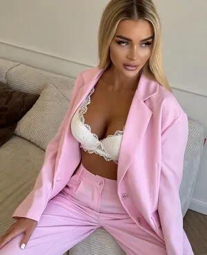 Anastasiyaa Mua OnlyFans Leaked Free Thumbnail Picture - #CrwUIilviR
