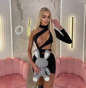 Anastasiyaa Mua OnlyFans Leaked Free Thumbnail Picture - #GeiArUloiK