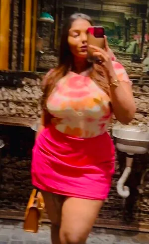 Anavrin Safa OnlyFans Leaked Free Thumbnail Picture - #J3YlybLfqS