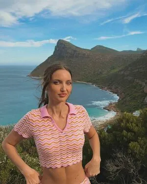 Anca Bellu OnlyFans Leaked Free Thumbnail Picture - #uCs7Sz8pNT