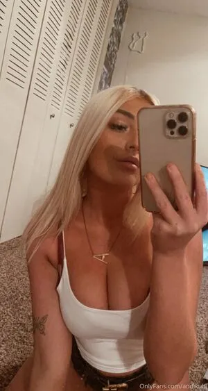 Andi111 OnlyFans Leaked Free Thumbnail Picture - #E6KHq96wBI