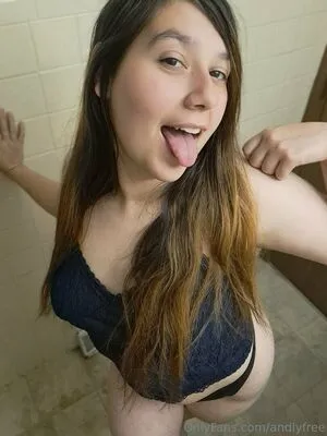 Andlyfree OnlyFans Leaked Free Thumbnail Picture - #AV6cZnglOg