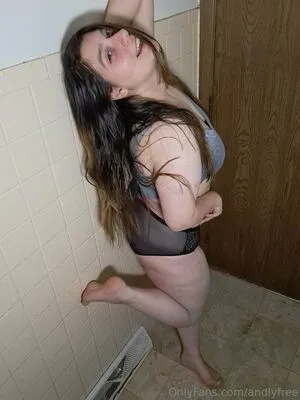 Andlyfree OnlyFans Leaked Free Thumbnail Picture - #DrcBxoByaU