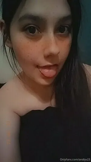 Andlyfree OnlyFans Leaked Free Thumbnail Picture - #U0GfJcloWA