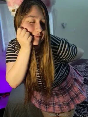 Andlyfree OnlyFans Leaked Free Thumbnail Picture - #uqtsC9MrK9