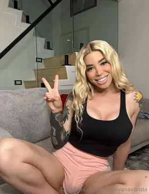 Andrea Anaconda OnlyFans Leaked Free Thumbnail Picture - #E7wyv4z3Gm