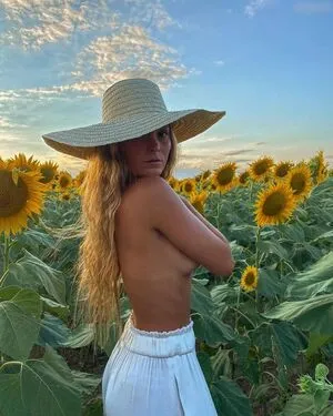 Andrea Dalmau OnlyFans Leaked Free Thumbnail Picture - #yD7ZglvTWh