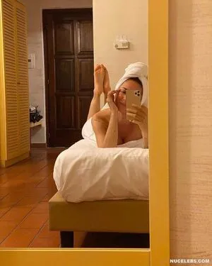 Andrea Delogu OnlyFans Leaked Free Thumbnail Picture - #0SX079sLvE
