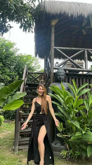 Andrea Duque Hotwife OnlyFans Leaked Free Thumbnail Picture - #L1jBcSHQJ7