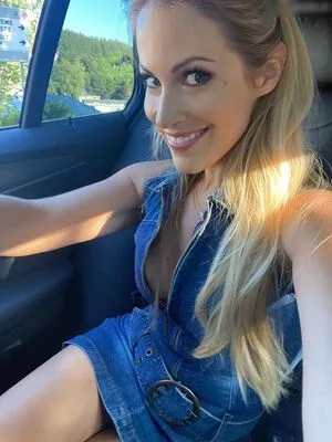 Andrea Kaiser OnlyFans Leaked Free Thumbnail Picture - #bru70PLHTZ