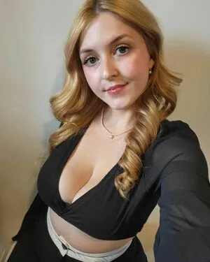 Andrea Pop OnlyFans Leaked Free Thumbnail Picture - #MZN0ZEbyow