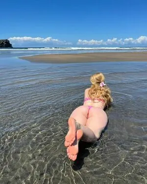 Andrea Pop OnlyFans Leaked Free Thumbnail Picture - #wiGTh0MNB7