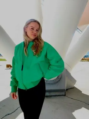 Andrea Rooth OnlyFans Leaked Free Thumbnail Picture - #CpeInYxqhJ