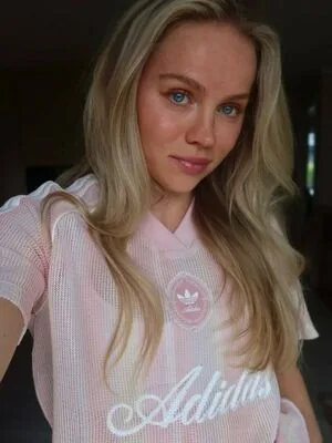 Andrea Rooth OnlyFans Leaked Free Thumbnail Picture - #V3JIldmyQY