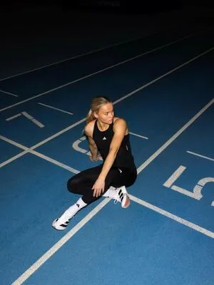 Andrea Rooth OnlyFans Leaked Free Thumbnail Picture - #gnFlreYg3p