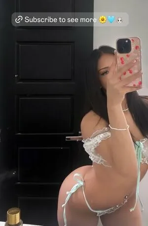 Andrea Victoria OnlyFans Leaked Free Thumbnail Picture - #mic3HS27JF
