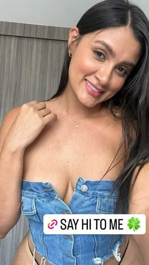 Andreaguti OnlyFans Leaked Free Thumbnail Picture - #7mSR9niRoV