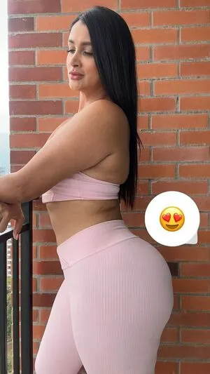 Andreaguti OnlyFans Leaked Free Thumbnail Picture - #fFUFWB9qpw
