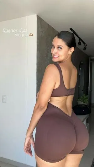 Andreaguti OnlyFans Leaked Free Thumbnail Picture - #iBthlv8vtG