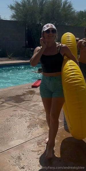 Andreakgblee OnlyFans Leaked Free Thumbnail Picture - #Dg4UD1CZNN