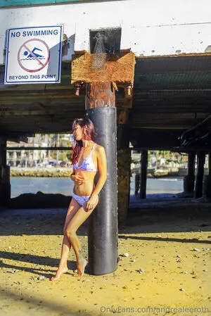 Andrealeeroth OnlyFans Leaked Free Thumbnail Picture - #GeFnz4okCk