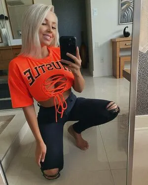 Andreeanneperr OnlyFans Leaked Free Thumbnail Picture - #6UmYPvkaem