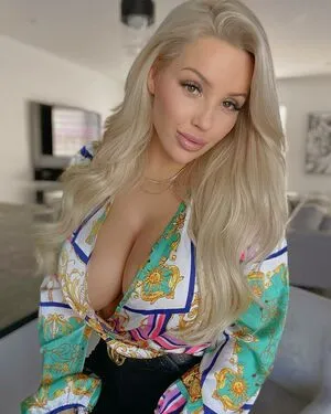 Andreeanneperr OnlyFans Leaked Free Thumbnail Picture - #6h4AZZMWqC