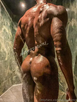 Andreshenri OnlyFans Leaked Free Thumbnail Picture - #MTwUjBK4gU