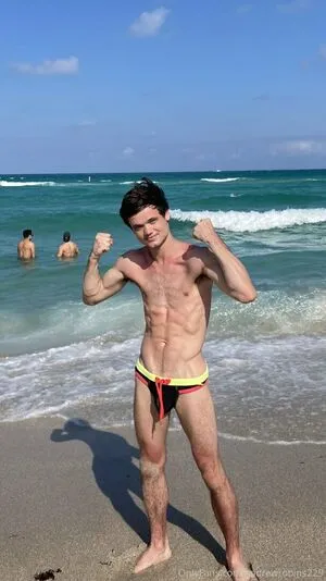 Andrewrobins229 OnlyFans Leaked Free Thumbnail Picture - #0AIlVEKE58