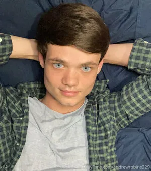 Andrewrobins229 OnlyFans Leaked Free Thumbnail Picture - #dntMOelArx