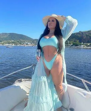 Ane Azeredo OnlyFans Leaked Free Thumbnail Picture - #rmuHHJpgF2