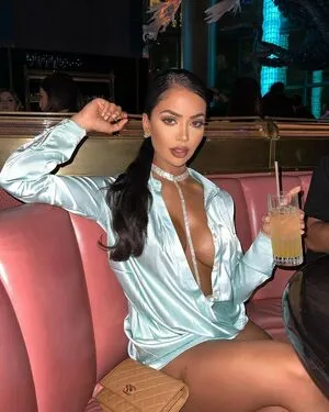 Aneeqa Farid OnlyFans Leaked Free Thumbnail Picture - #HeNgxOM3FF